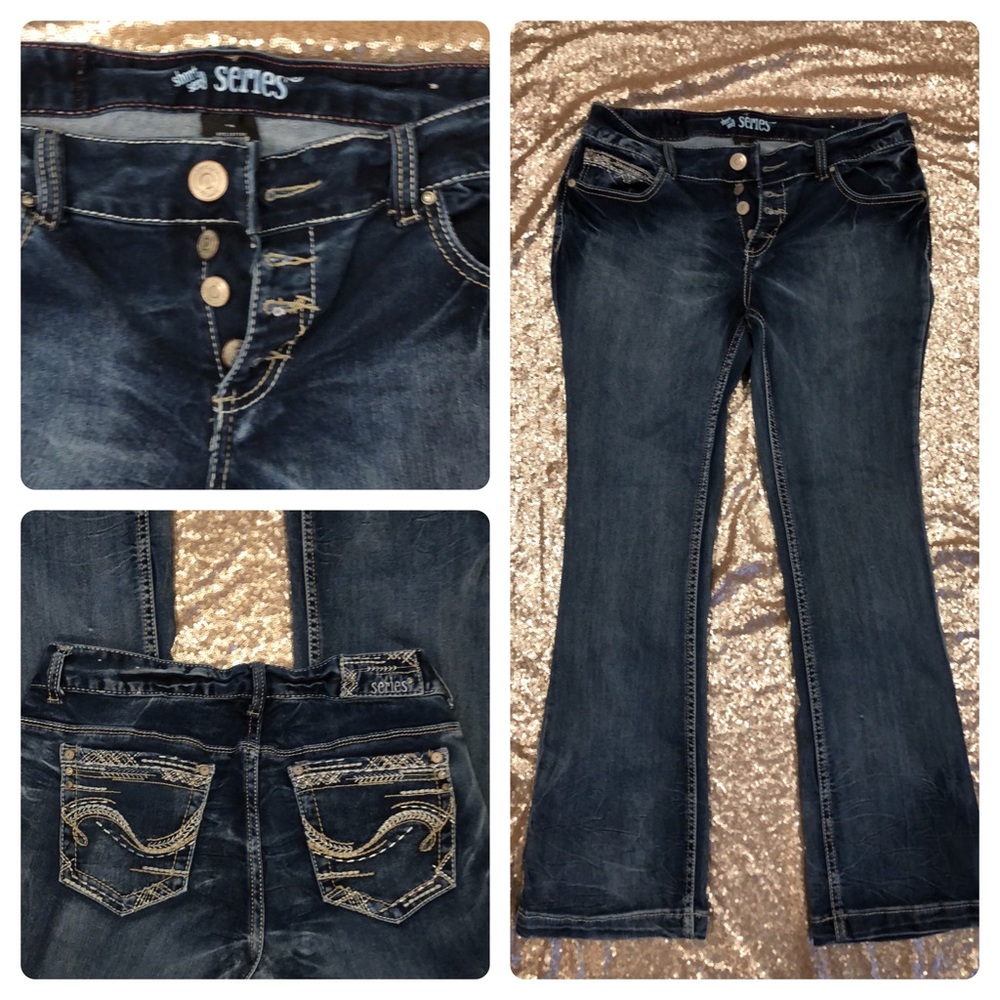 Juniors Jeans
